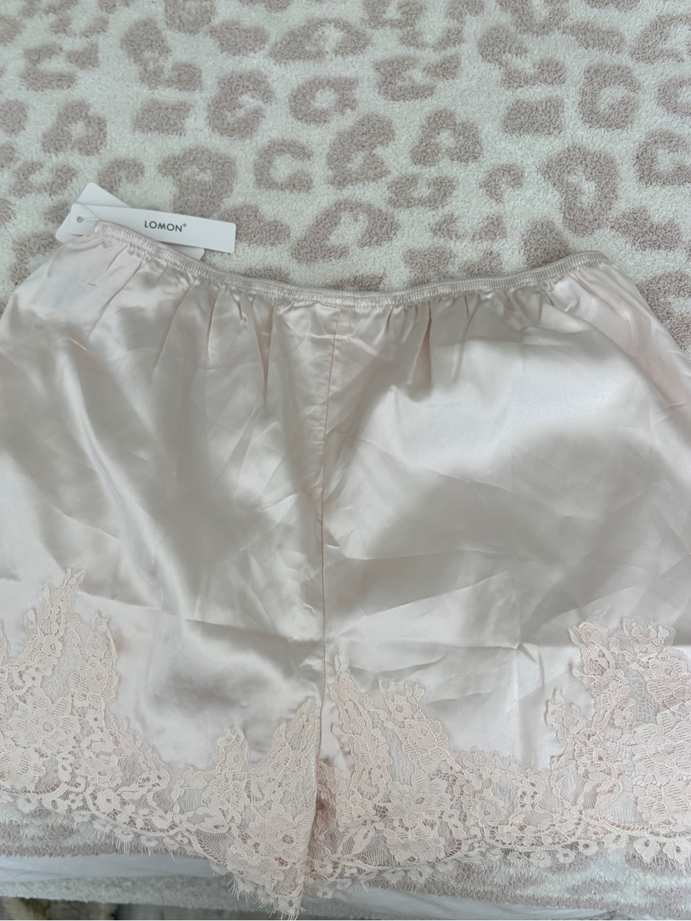 Silky Lace-Trim  Shorts - Blush - Picture 4 of 4
